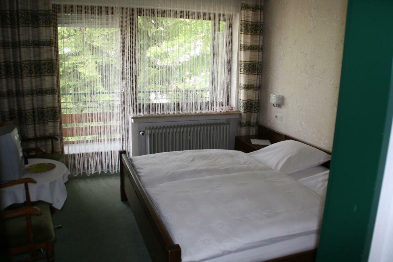 Hôtel Haus Bader à Willingen  Extérieur photo